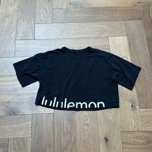 EXCLUSIVE lululemon crop
